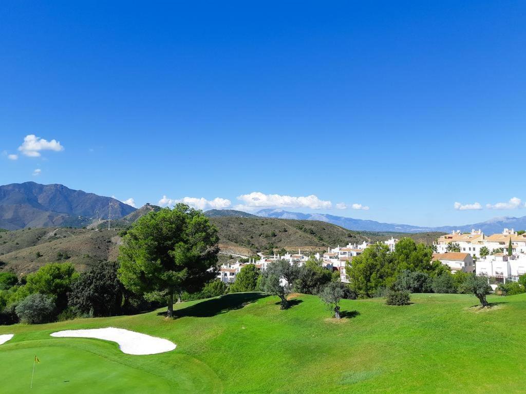 Townhouse - Alhaurin Golf Resort Malaga Bagian luar foto